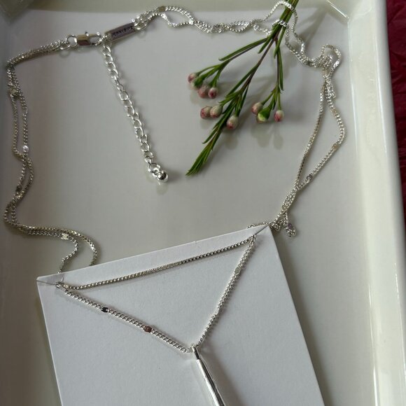 Jenny Bird Leana Pendant Necklace - Picture 2 of 3